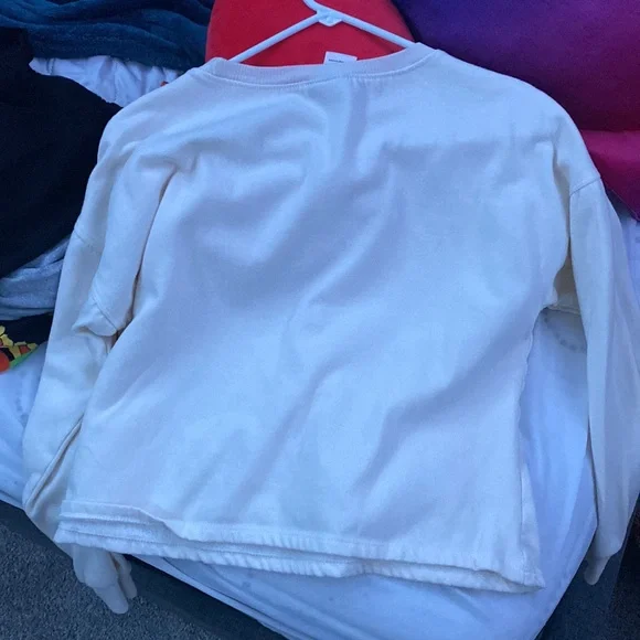 A friend sweater - Picture 2 of 2